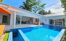 Bougain Villas